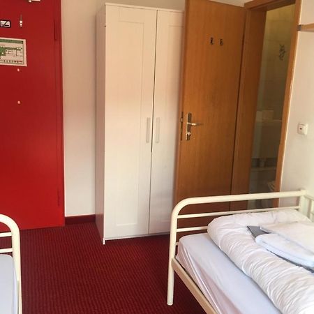 Hostel Der Athleten Гармиш-Партенкирхен Экстерьер фото