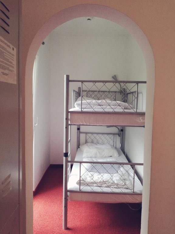 Hostel Der Athleten Гармиш-Партенкирхен Экстерьер фото