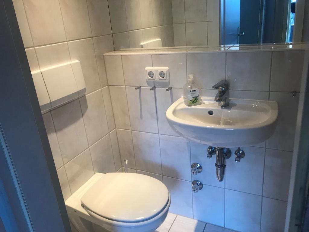 Hostel Der Athleten Гармиш-Партенкирхен Экстерьер фото