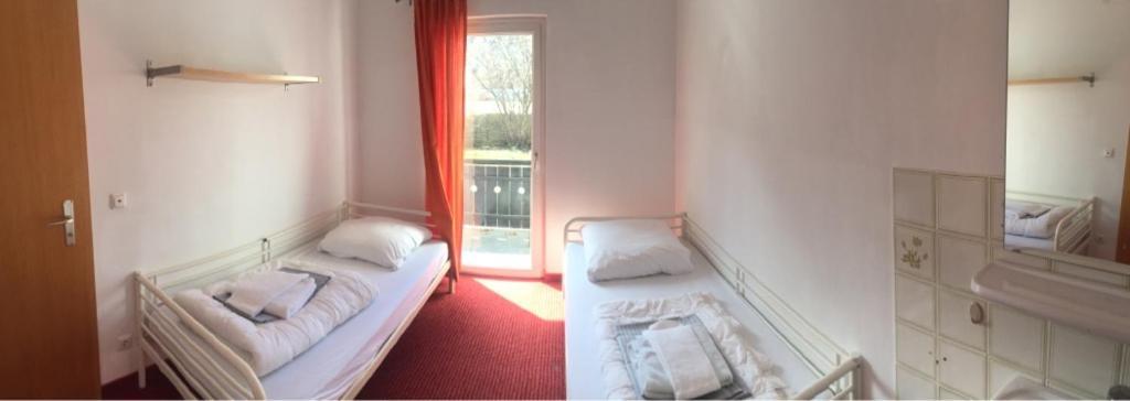 Hostel Der Athleten Гармиш-Партенкирхен Экстерьер фото