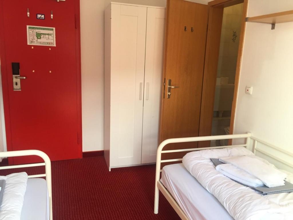Hostel Der Athleten Гармиш-Партенкирхен Экстерьер фото